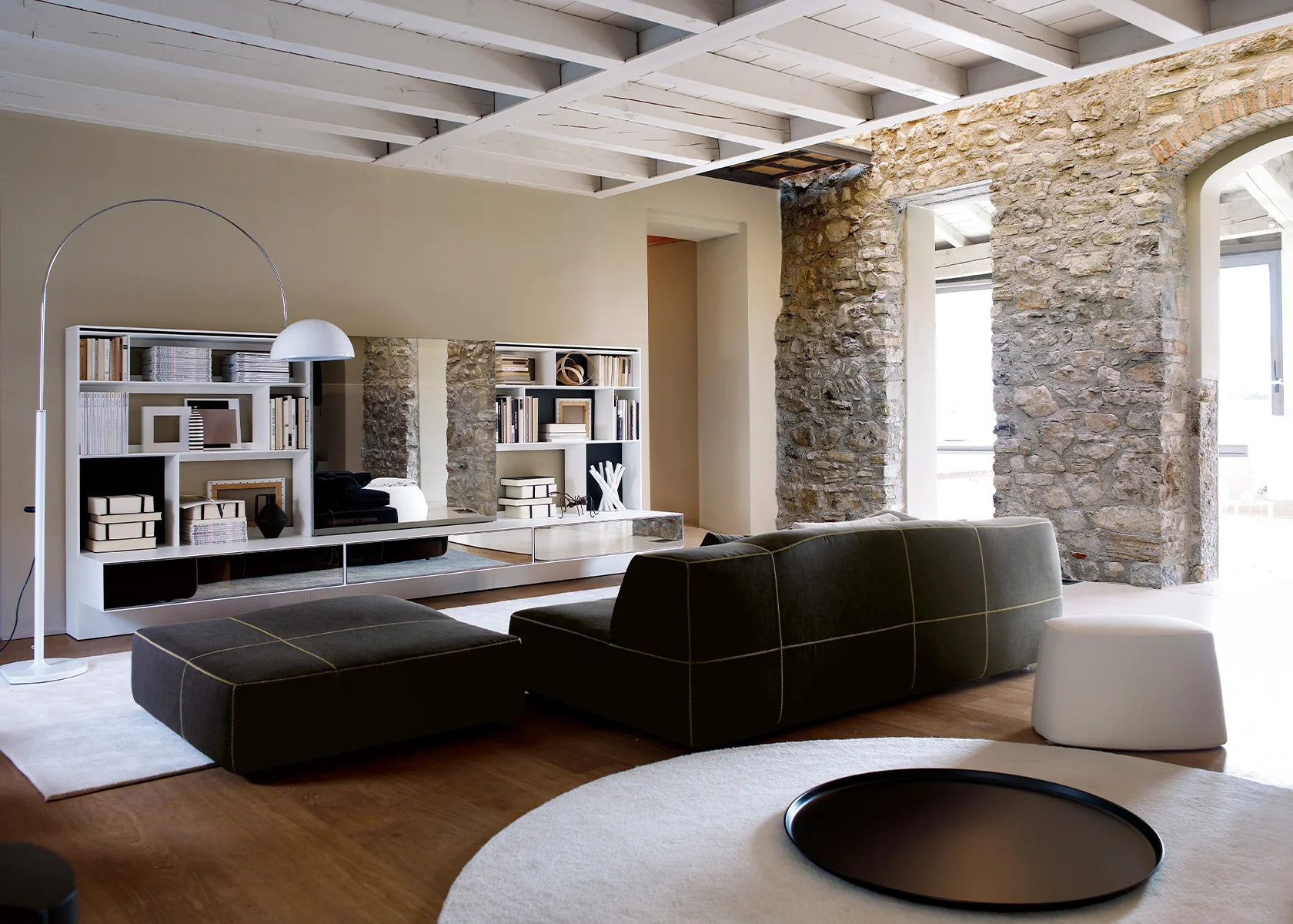 Bend Sofa - Image 13